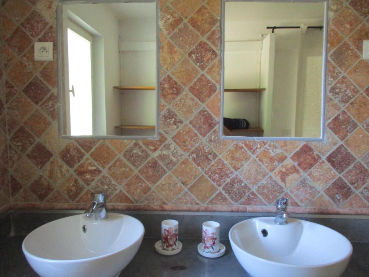 Gite Du Jardin Des Espuys Venasque Ngoại thất bức ảnh